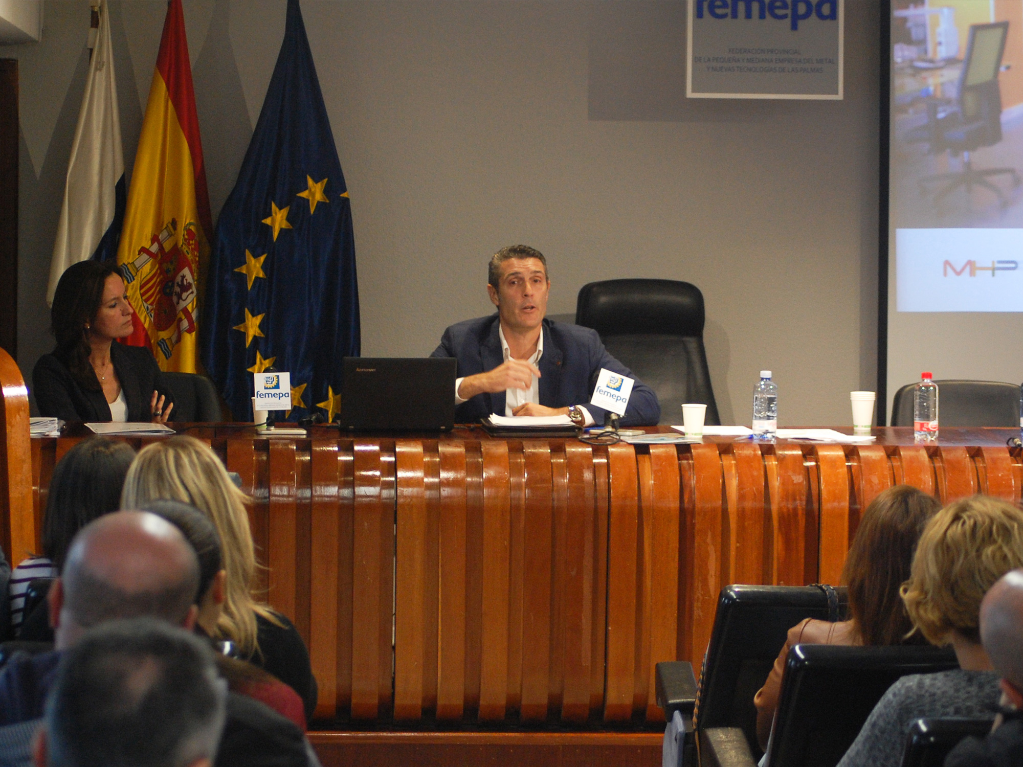 A MHP promoveu uma palestra na FEMEPA, sobre a obrigação do registo de ponto na Espanha